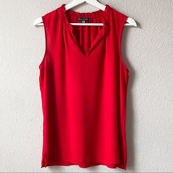 Rose + Olive Red Sleeveless V-neck Tank Top - Picture 4 of 5